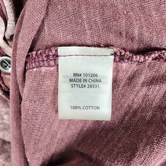 Soft Surroundings Lace Embroidered Sleeve Round Neck Top Size Medium Distressed - Picture 4 of 6